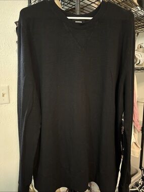 Monrow Black Long Sleeve Crewneck Pullover